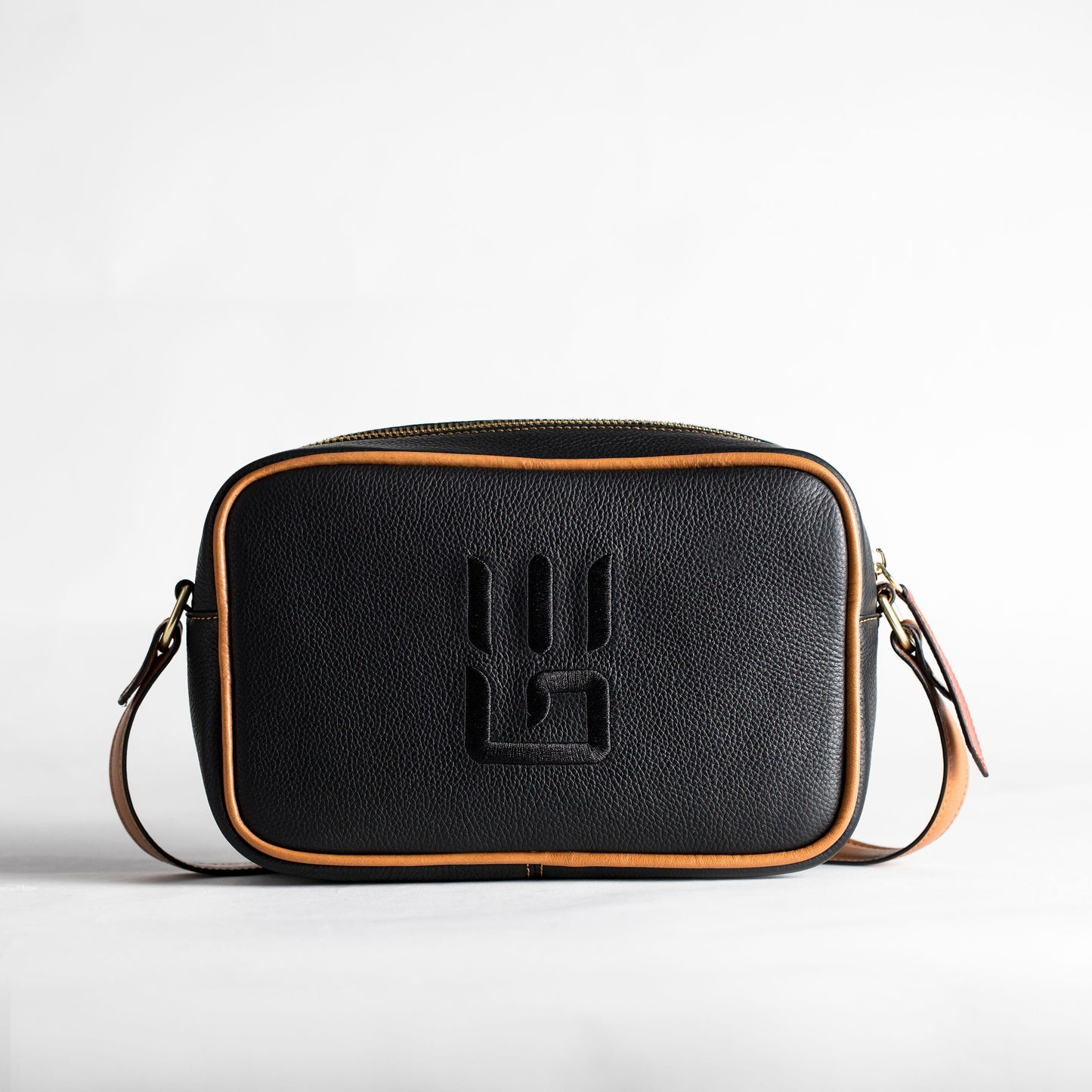 Paola Icon - Camera Bag - Rosacandela