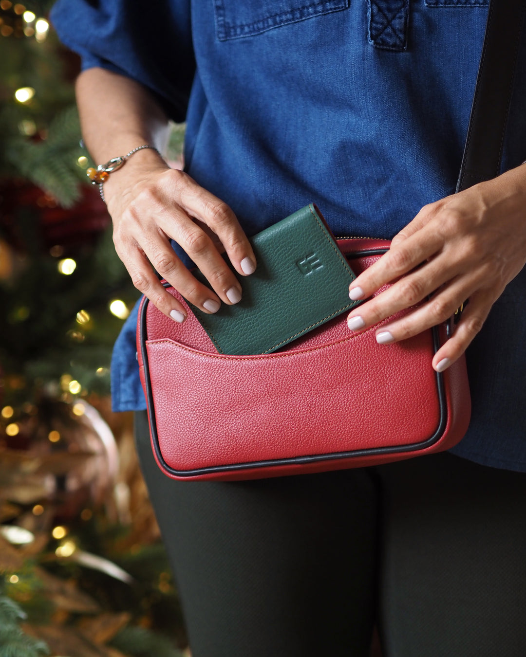 Small Wallet &amp; Card Holder | Victoria — Rosacandela green